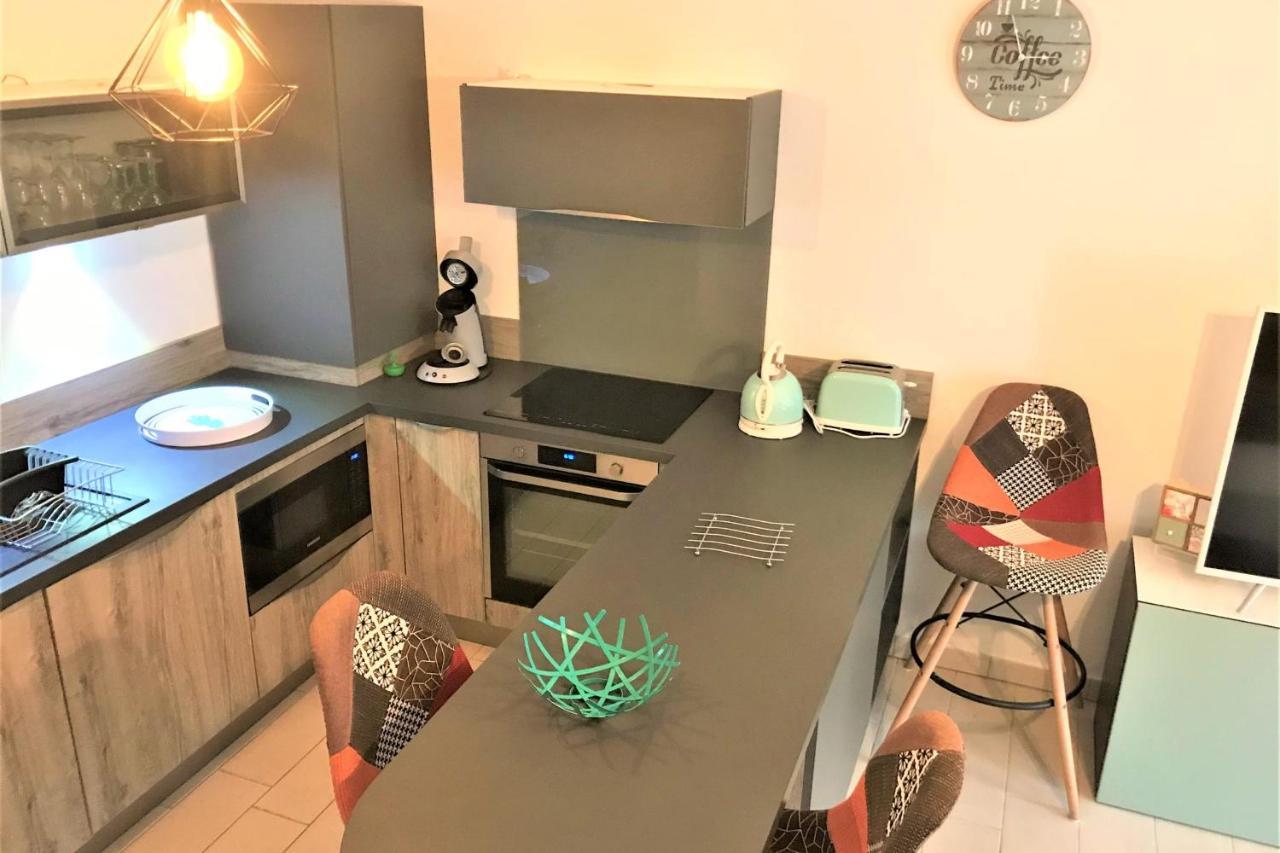 Centre Les Pins 1 Bedroom With Ac, Swimming Pool And Parking Juan-les-Pins