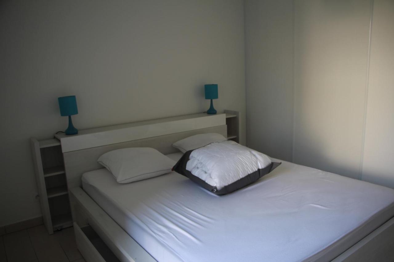 Centre Les Pins 1 Bedroom With Ac, Swimming Pool And Parking *